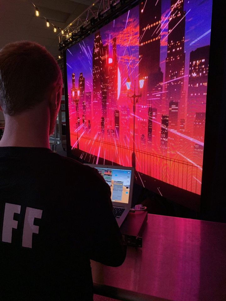 Interactive video wall display at an event